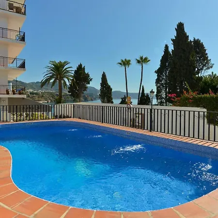 Carabeo Perla Pool Centro Апартаменты