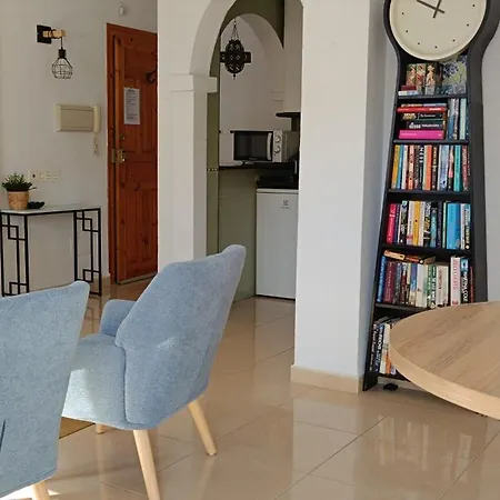 Appartement Carabeo Perla Pool Centro *